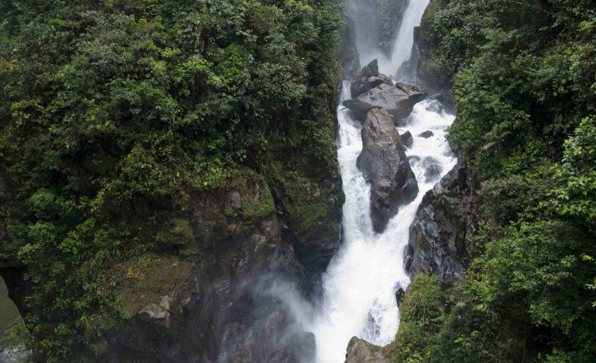 Pailón del Diablo Waterfall, Near Baños, Tungurahua, Ecuador